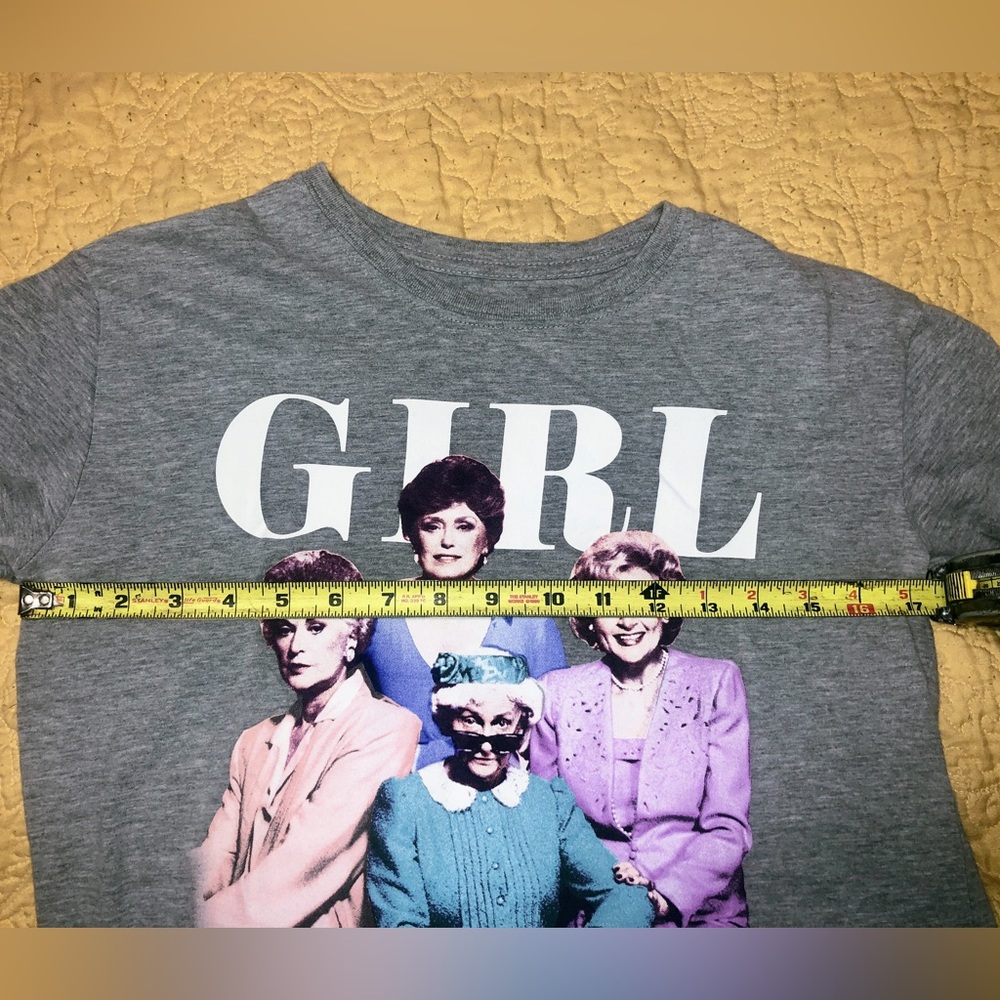 Golden Girls Top 💜 - Picture 5 of 7